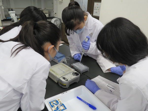 広尾学園中学校・高等学校