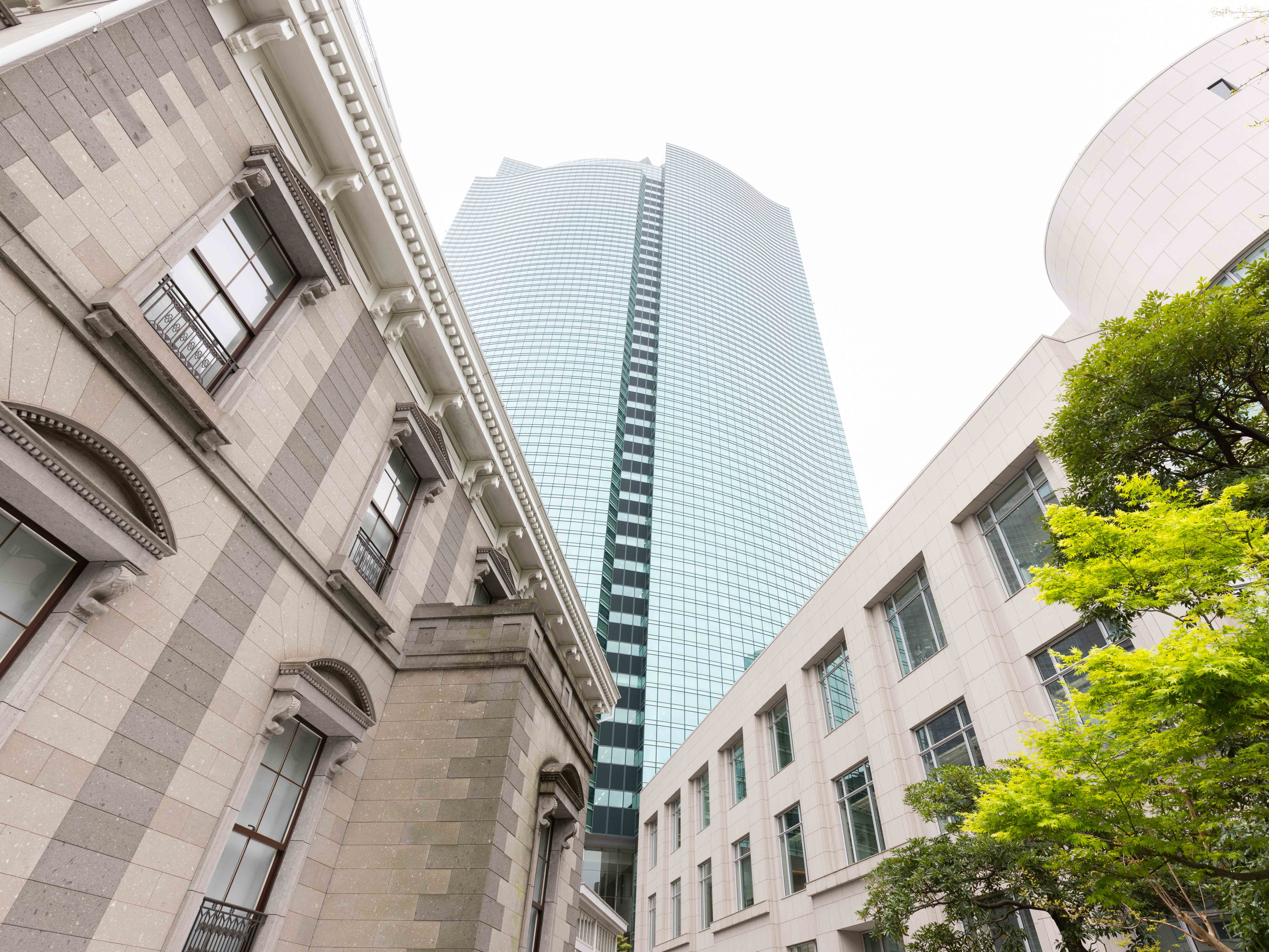 株式会社ビズアップ総研